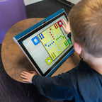 Afbeeelding van het spel HappyTab - De Reuze Tablet, speciaal geselecteerd  voor ouderen met dementie.