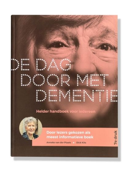 Cover van het boek de dag door met dementie van dr Anneke van der Plaats